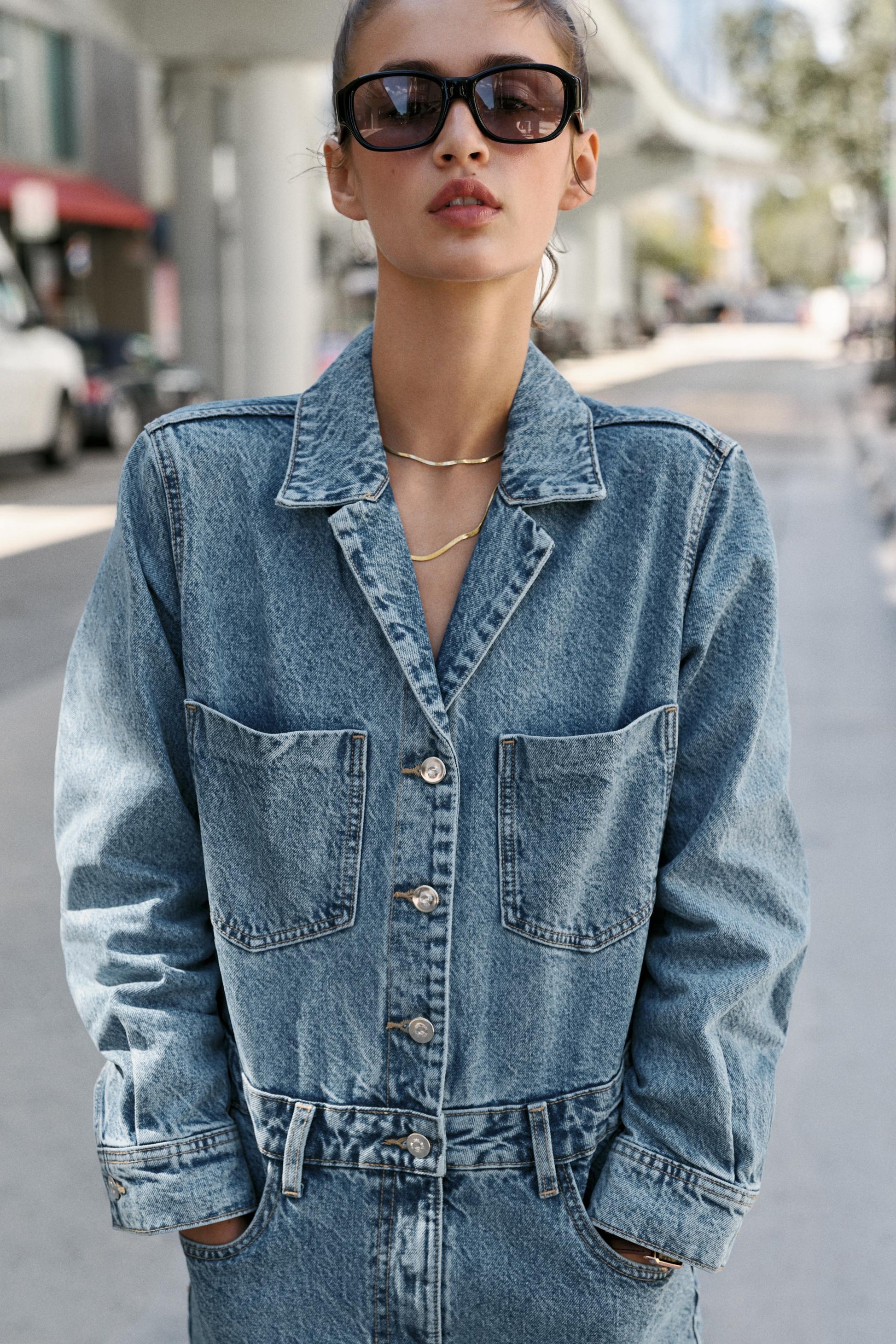 #7A97AB, Bleu moyen