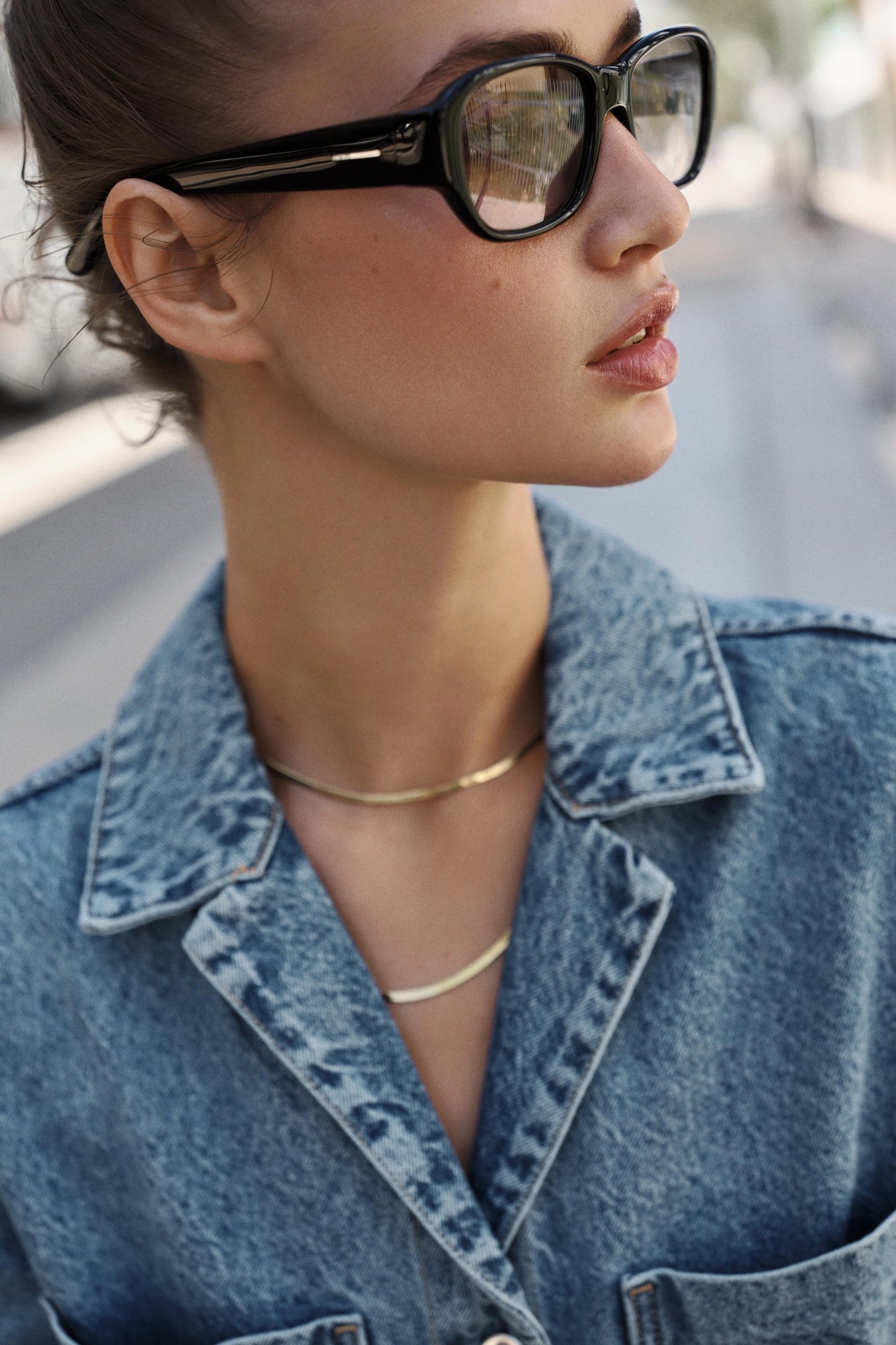 #7A97AB, Bleu moyen