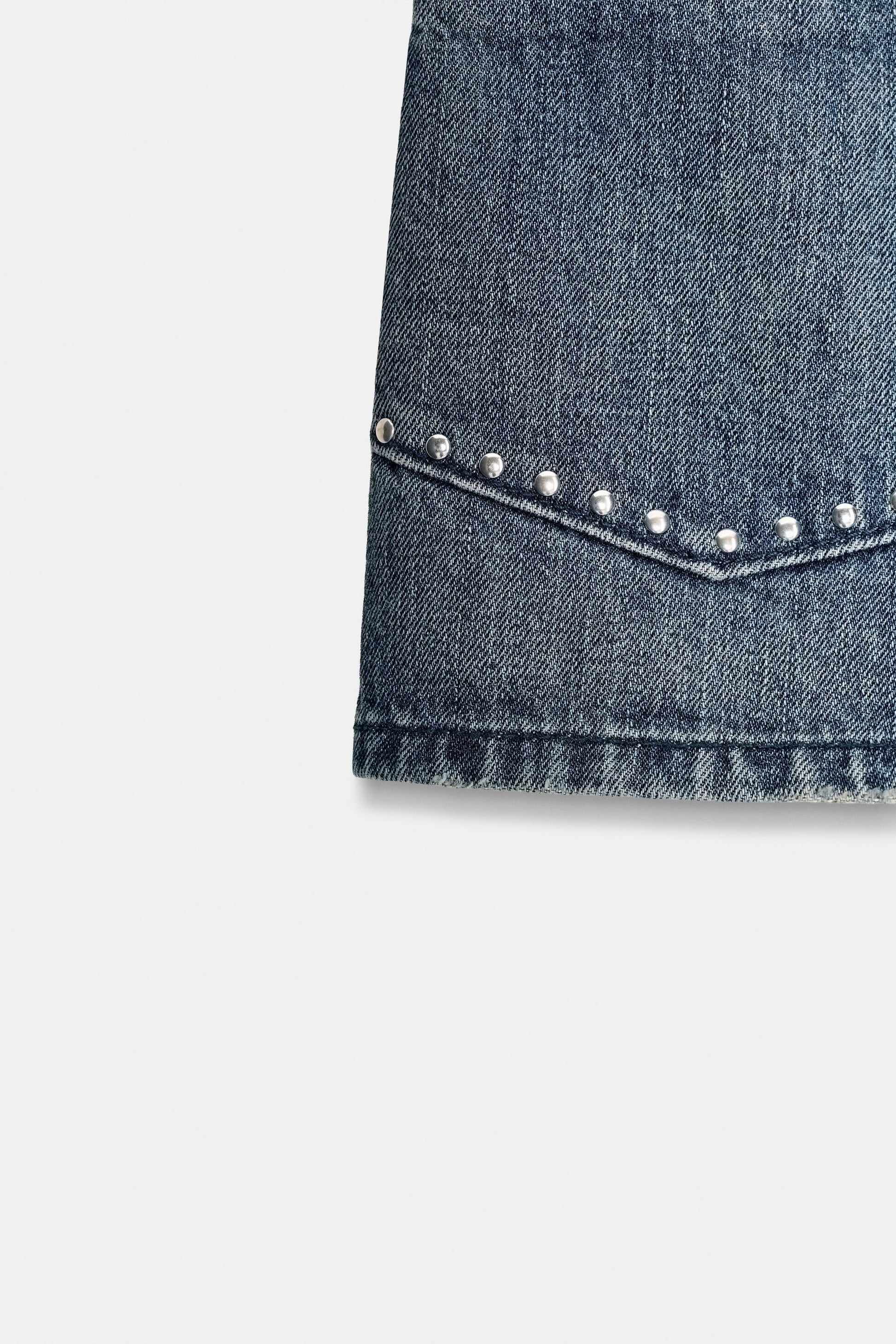 #192438, Bleu